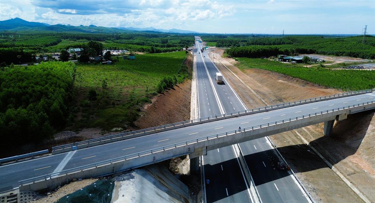Cao tốc Cam Lộ - Lao Bảo